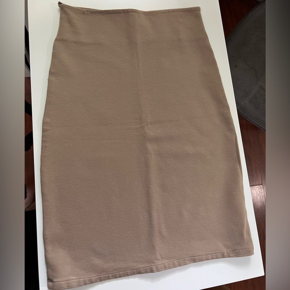 Set of 3 pencil skirts (can be sold separately $5 a piece) - Picture 3 of 7
